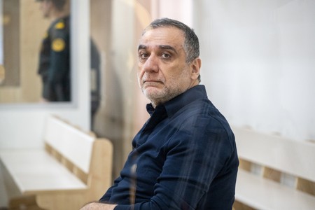 Zərərçəkən: Tibb məntəqəmiz, sanitar maşınlarımız, həkimlərimiz artilleriya zərbələrinə məruz qalmışdı – VARDANYANIN MƏHKƏMƏSİ