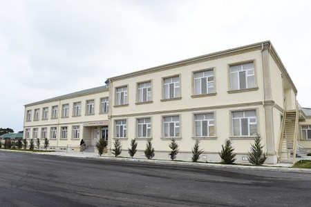Bakıda fəhlə uşaq baxçasında intihar edib