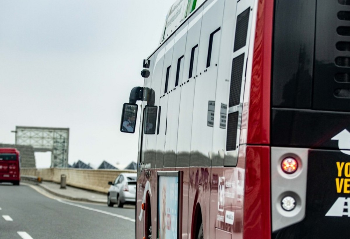 Bakıda 92 marşrut avtobusu gecikir