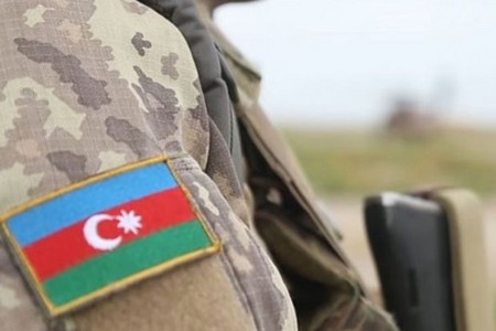 Azərbaycan ordusunda YENİLİK: Həqiqi hərbi xidmət keçənlərə təhsil alma imkanı