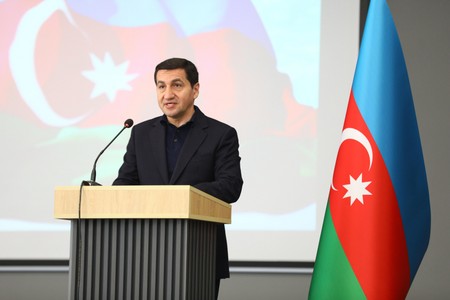 Hikmət Hacıyev: İnsanlığa qarşı cinayətlərin icraçıları qanun qarşısında cavab verirlər