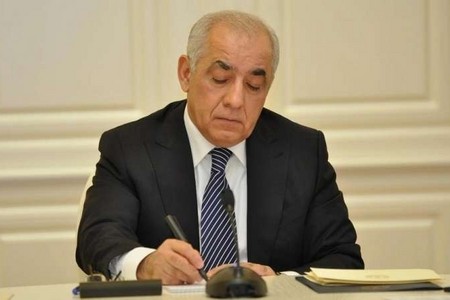 Əli Əsədovdan maaşlarla bağlı QƏRAR
