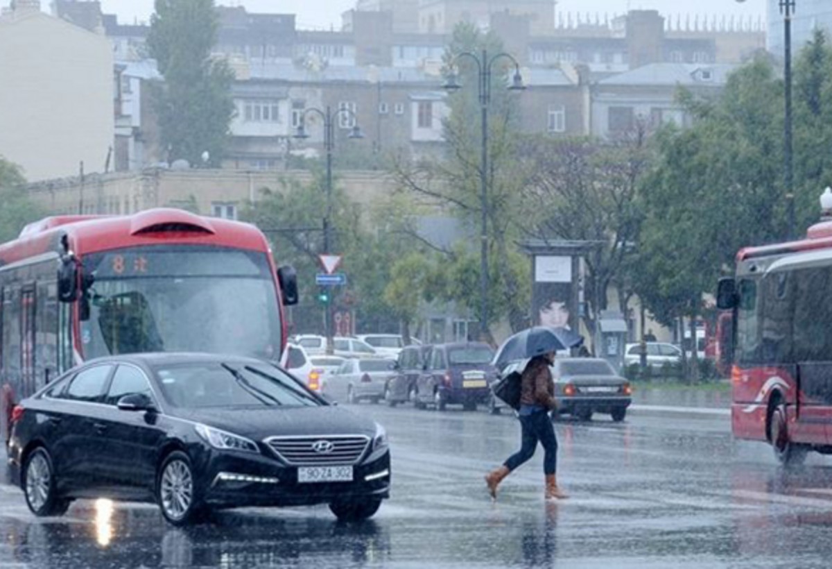 Yağıntılı və küləkli hava şəraiti müşahidə olunur - FAKTİKİ HAVA