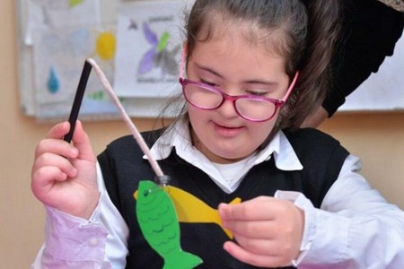 Sağlamlıq imkanı məhdud uşaqların I sinfə qəbulu necə həyata keçirilir? - RƏSMİ