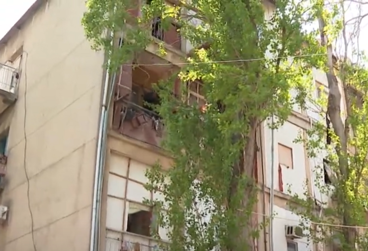 Bakıda yaşanan insanlıq dramı: 150-dən çox ailə qəzalı yataqxanada ölüm təhlükəsi ilə üz-üzə
