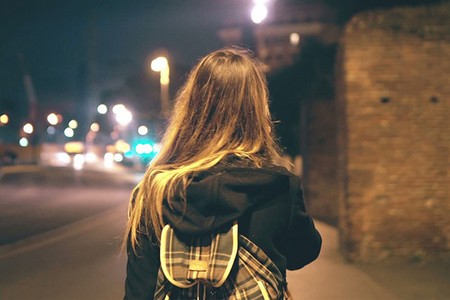 Bakıda 15 yaşlı qız itkin düşdü