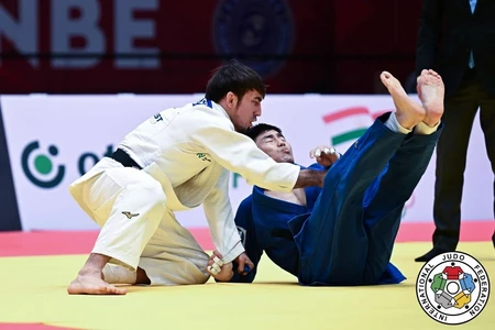 Balabəy Ağayev Böyük Dəbilqədə qızıl medal qazandı - VİDEO