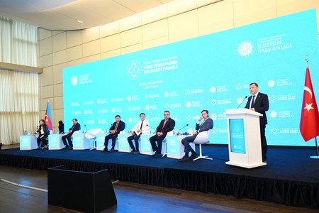 Bakıda Dildə, fikirdə, əməldə birlik – Türk dünyasının gələcəyi mövzusunda panel iclas keçirilib
