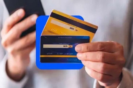 Fırıldaqçılar bir nəfərin kartından 7000 manat çəkdi