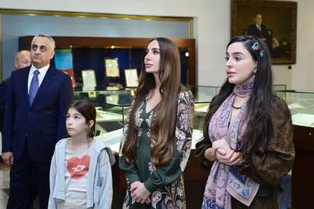 Leyla Əliyeva və  Arzu Əliyeva Naxçıvanda - FOTOLAR
