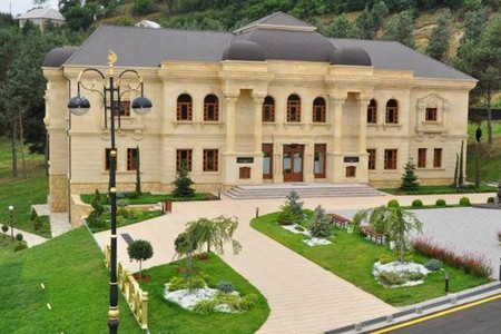 Gədəbəy Aşıq Məktəbinə Aşıq Ələsgərin adı verilib
