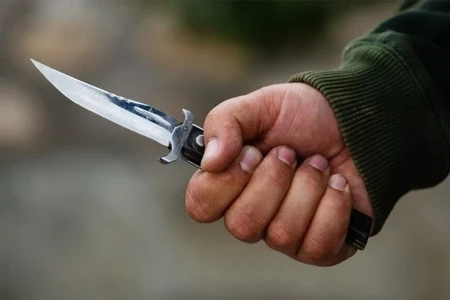 Naxçıvanda qısqanc ər arvadını bıçaqladı