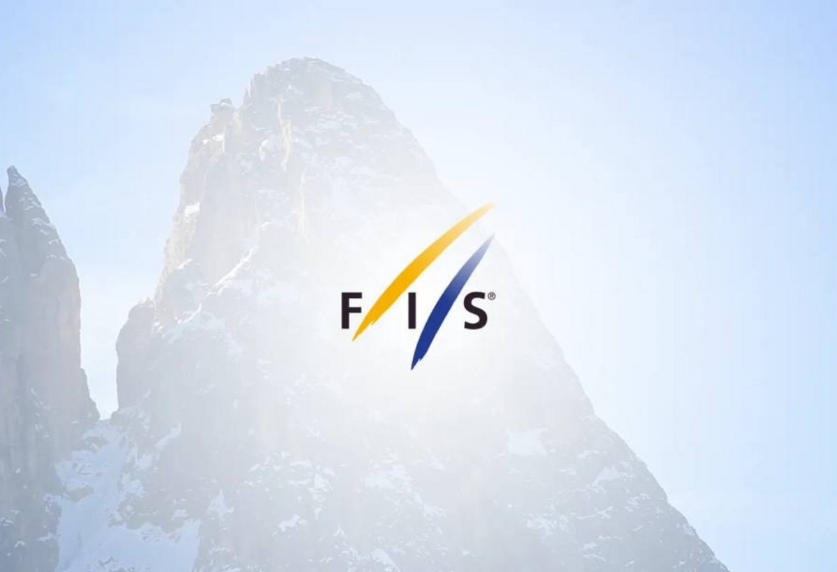 Azərbaycanla Beynəlxalq Xizək və Snoubord Federasiyası arasında tərəfdaşlıq müqaviləsi imzalanıb