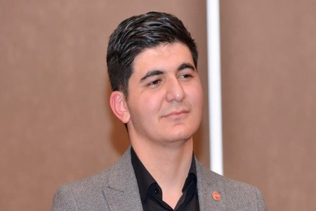 İctimai fəal Əhməd Məmmədli SAXLANILDI: Adam bıçaqlayıb