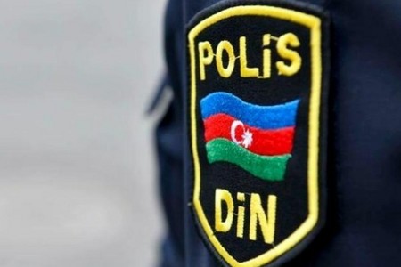 DİQQƏT! Polis hər yerdə bu şəxsi axtarır - FOTO