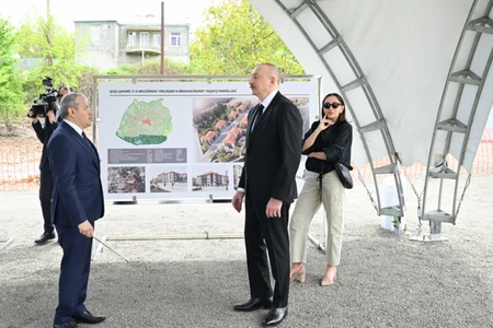 Şuşada inşa ediləcək dördüncü yaşayış kompleksinin təməli qoyulub - YENİLƏNİB
