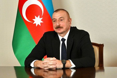 İlham Əliyev yeni seçilmiş Roma Papasını təbrik edib