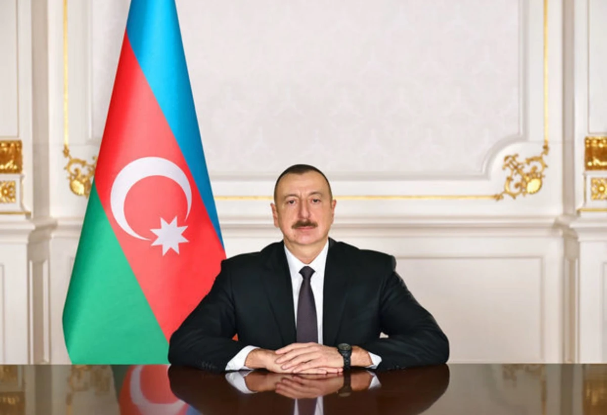 Prezident İlham Əliyev Heydər Əliyevin anadan olmasının 102-ci ildönümü ilə əlaqədar paylaşım edib - FOTO