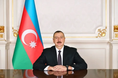 Prezident İlham Əliyev Heydər Əliyevin anadan olmasının 102-ci ildönümü ilə əlaqədar paylaşım edib - FOTO