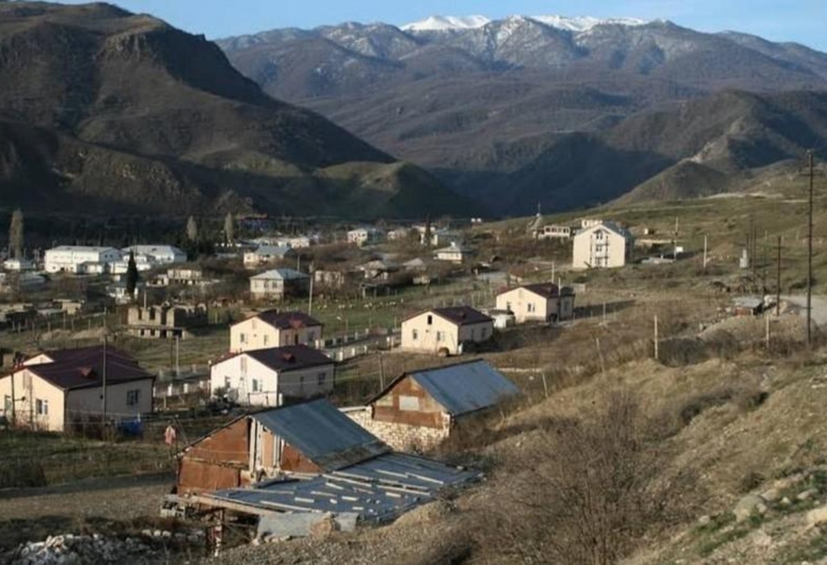 Azad olunan ərazilərə köçürülən 4300 sakinin məşğulluğu təmin edilib