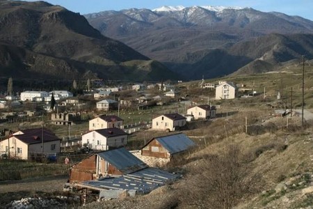 Azad olunan ərazilərə köçürülən 4300 sakinin məşğulluğu təmin edilib