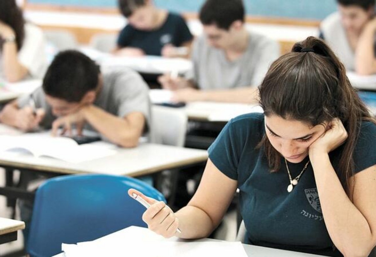Xankəndidə ilk dəfə QƏBUL İMTAHANI