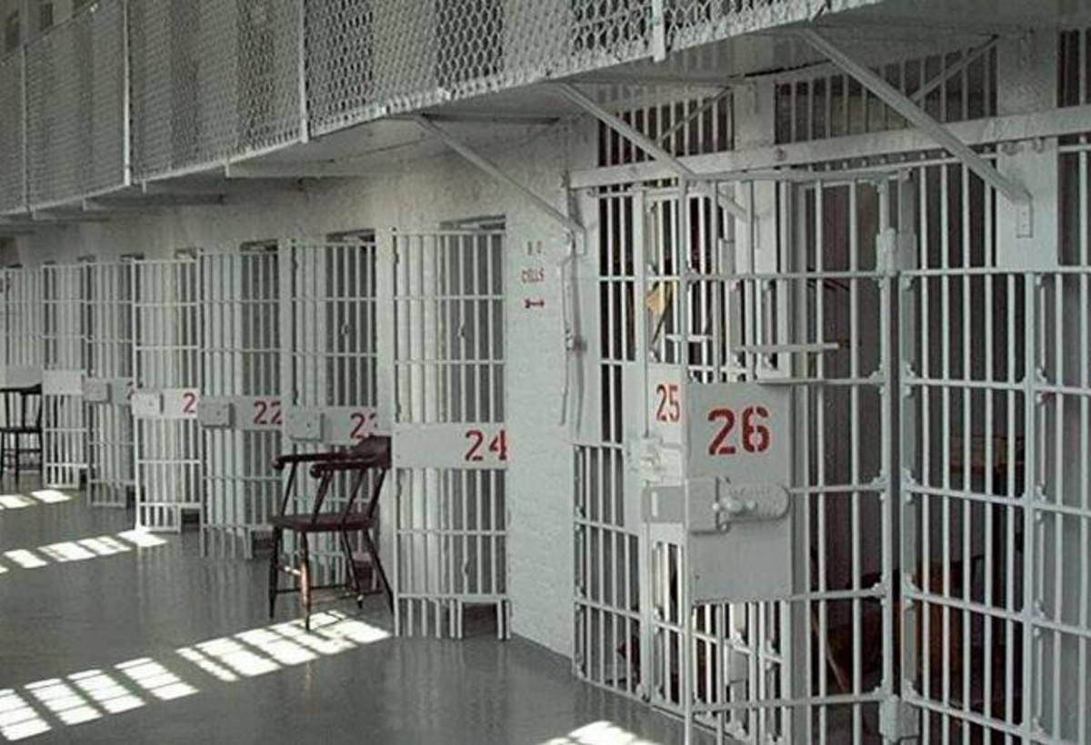 Azərbaycanda 38 yaşlı sabiq məmur həbsxanada öldü