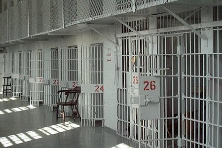 Azərbaycanda 38 yaşlı sabiq məmur həbsxanada öldü