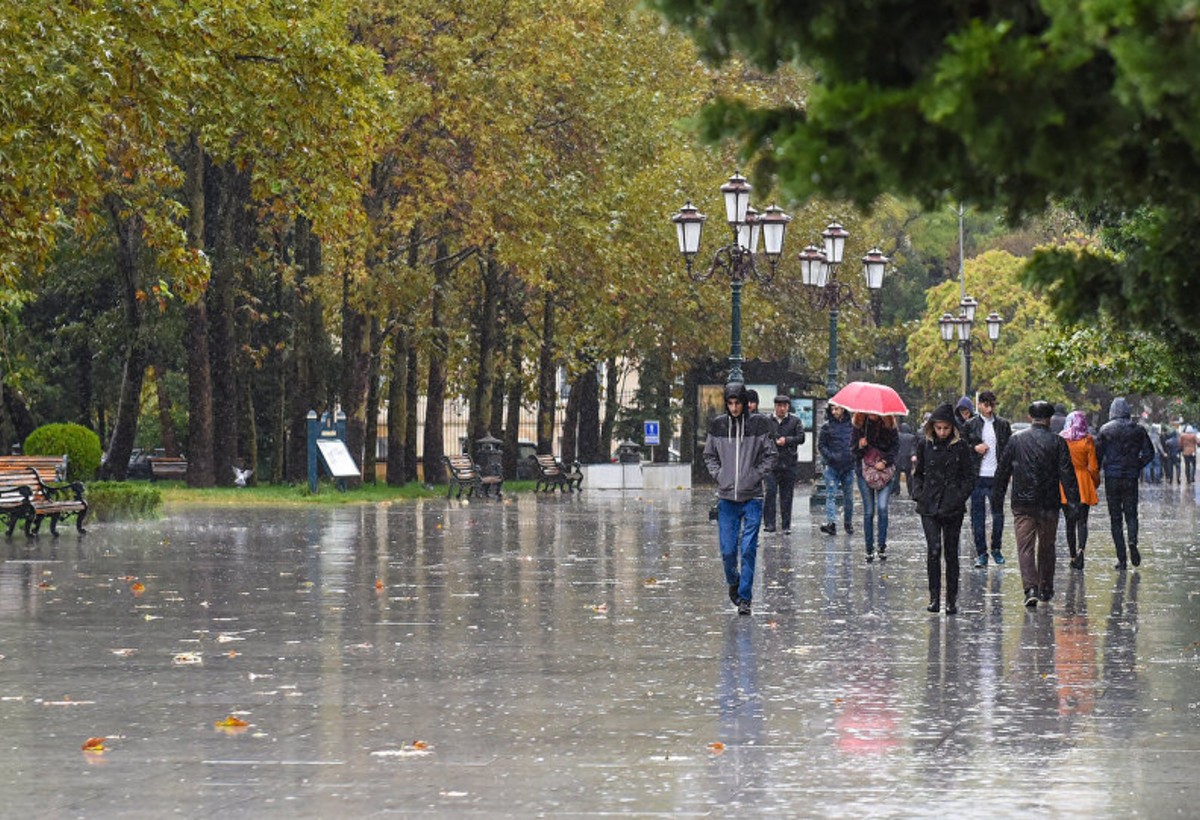 Bakıda yağış yağacaq, bəzi yerlərdə leysan olacaq - XƏBƏRDARLIQ