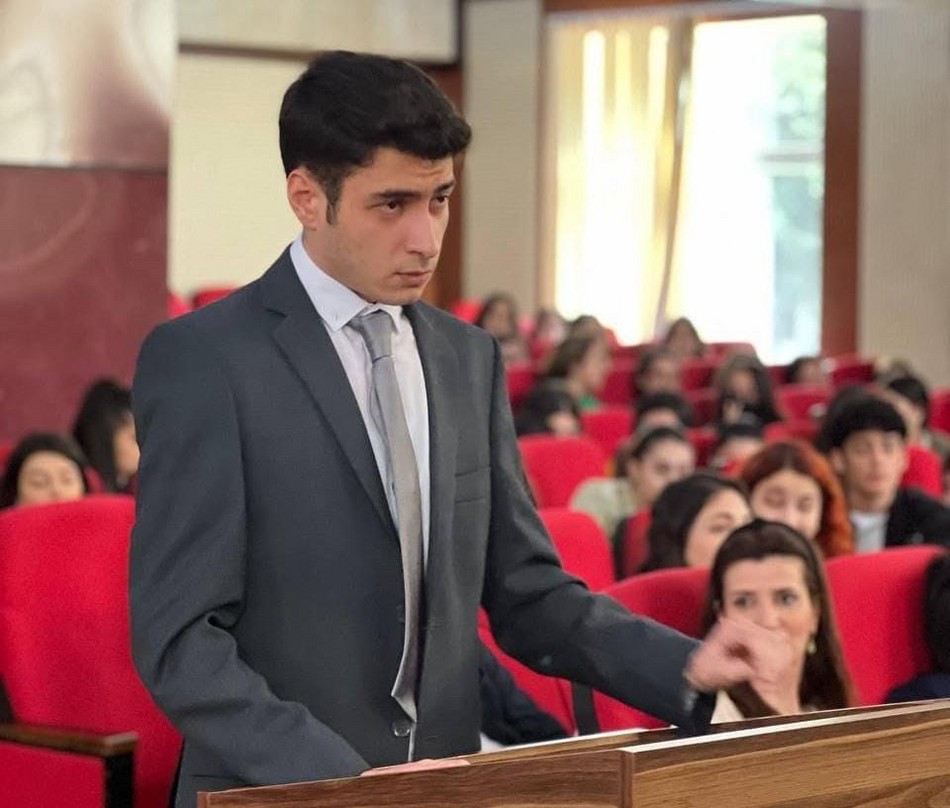 Hüquqşünas Ayxan Məmmədli