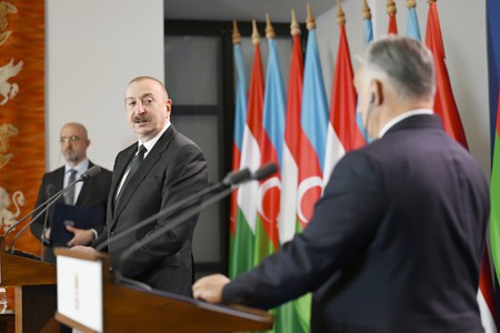 İlham Əliyev və Viktor Orban mətbuata birgə bəyanatla çıxış ediblər - YENİLƏNİB