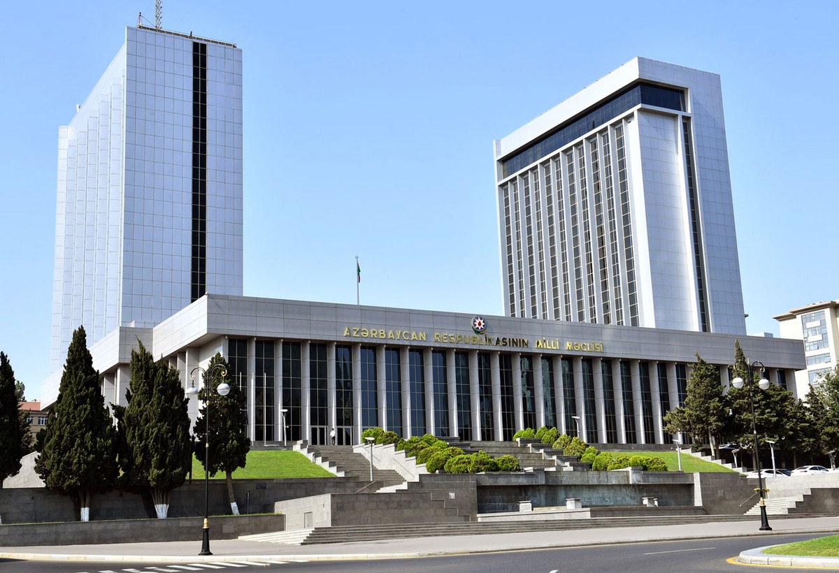 Sabah Dövlət Komitəsi parlamentdə illik məlumat verəcək