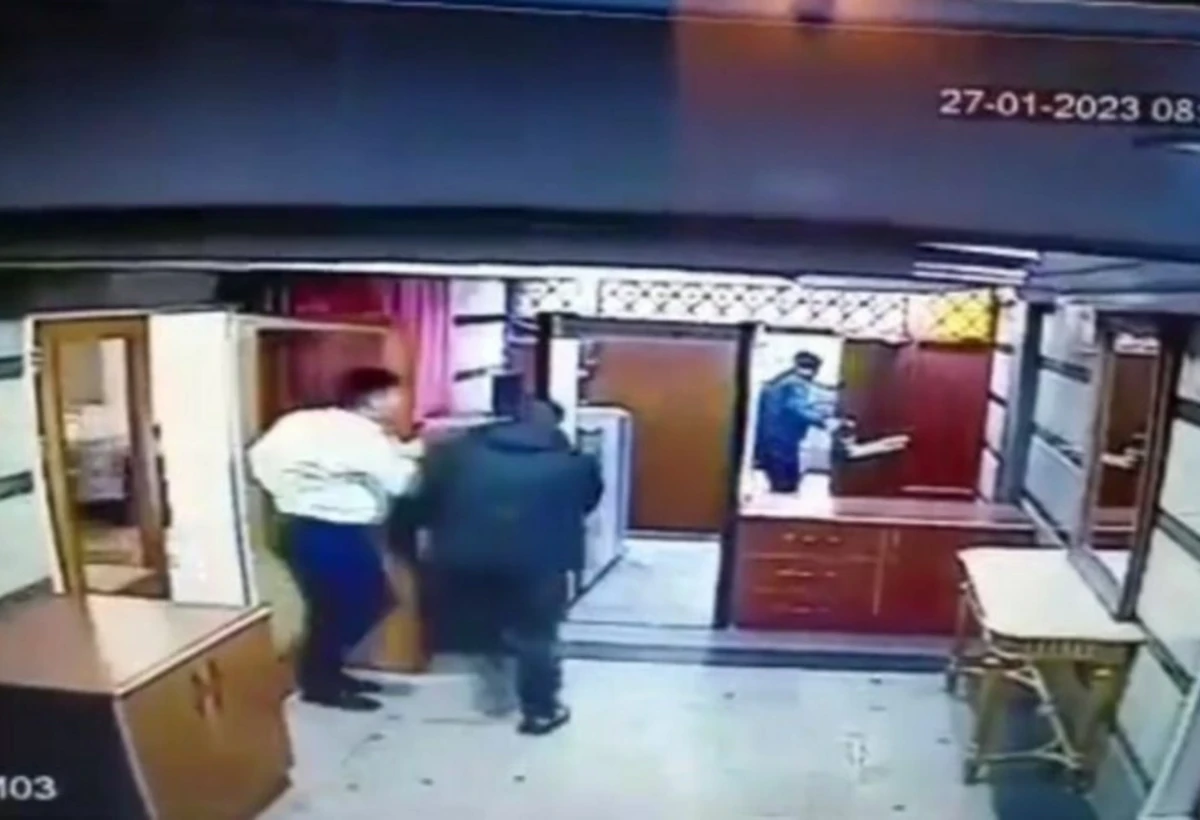 Səfirliyimizə hücum edən terrorçunun edamını Azərbaycandan kimlər izləyiblər?