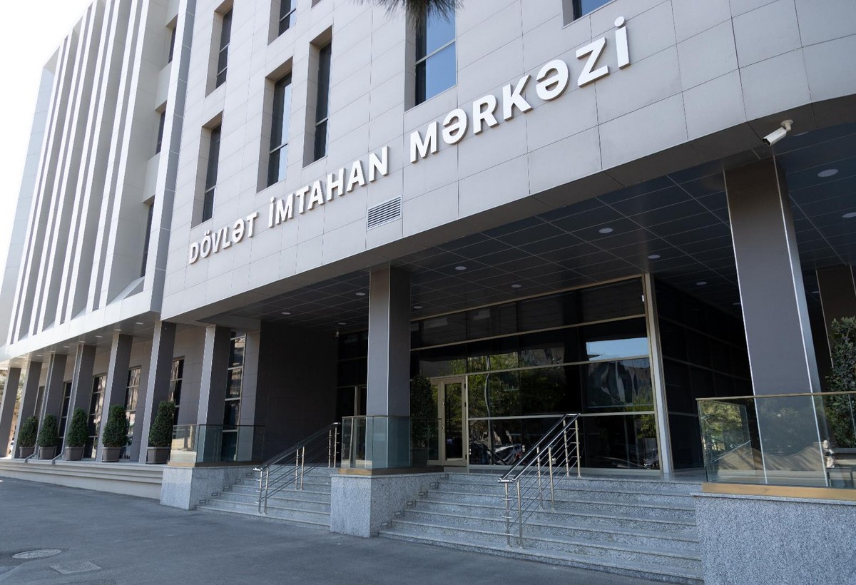 Azərbaycan dilindən kəsilən abituriyentlərin DİQQƏTİNƏ