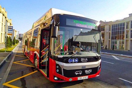 Avtobuslarda elektron monitor və səsli məlumat sistemlərinin fəaliyyəti nə vaxt bərpa olunacaq?