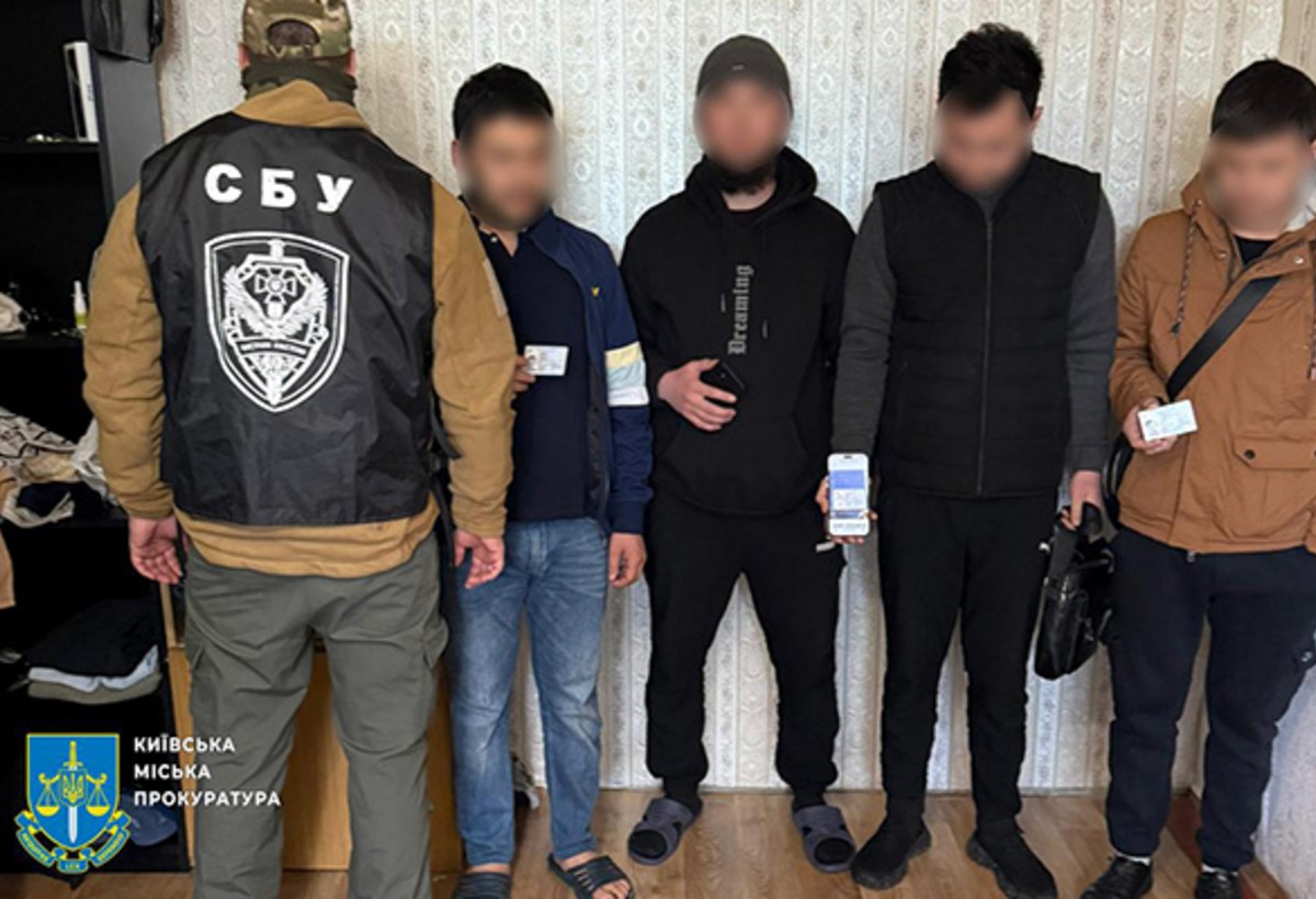 Əcnəbilər üçün saxta nikah təşkil edən azərbaycanlılar saxlanıldı
