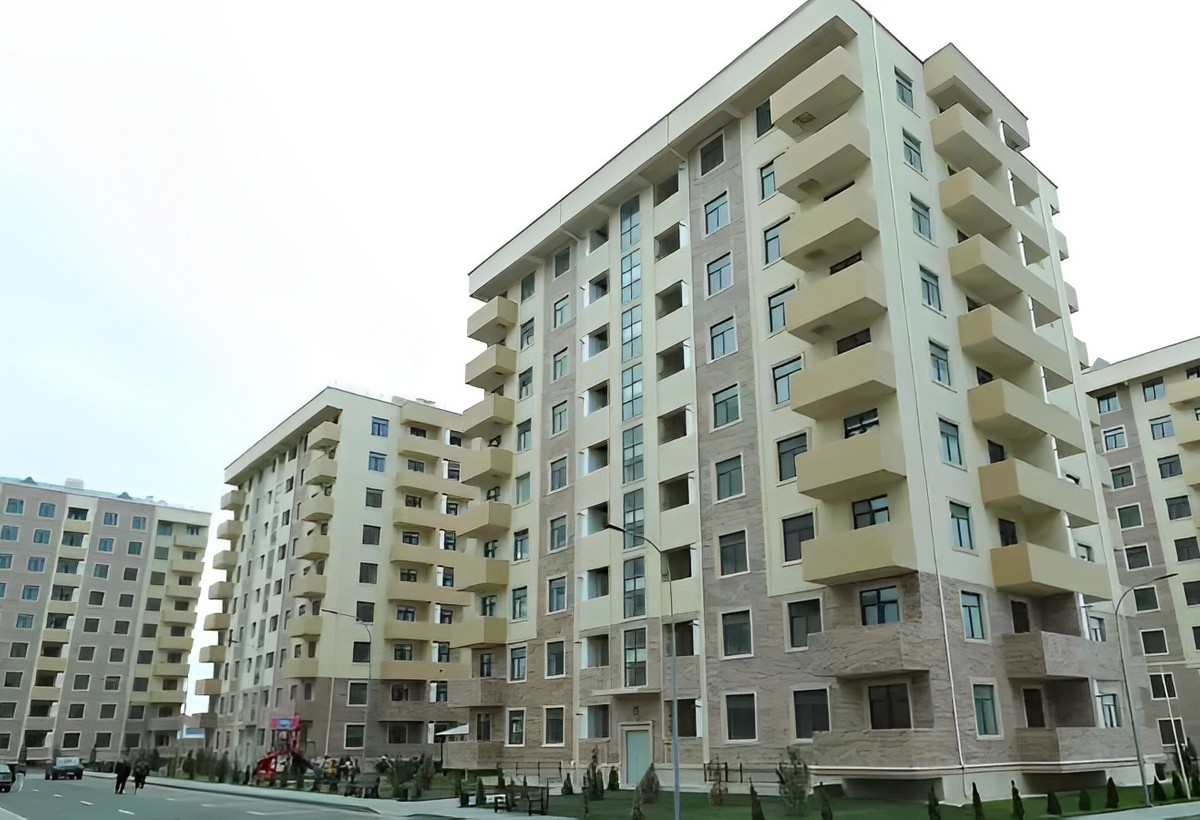 Bakıda bu ailələrə mənzillər VERİLƏCƏK