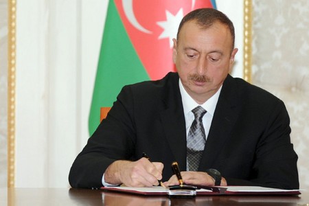 İlham Əliyev əfv Sərəncamı imzaladı