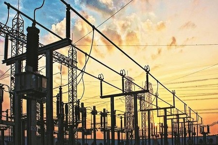 Xankəndidə yeni yarımstansiya tikiləcək