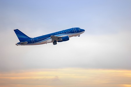 Naxçıvana getmək istəyənlər aviabilet tapmaqda çətinlik çəkir