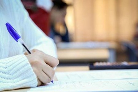Buraxılış imtahanında 17 şagird 300 bal topladı - ADLAR