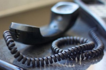 İşləməyən telefon xətti, “bizlik deyil” deyən şirkət, köhnəlmiş qurğular...