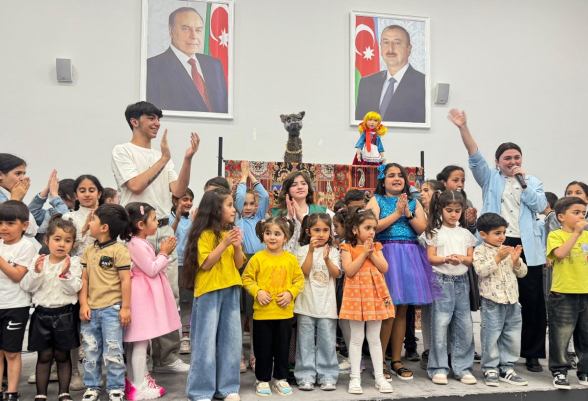 Laçında uşaqlar üçün tamaşa nümayiş olundu