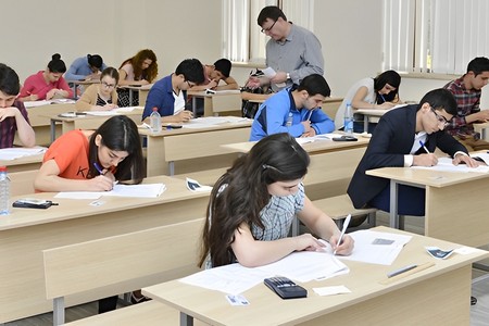 Buraxılış imtahanında maksimum balı toplayanlar - SİYAHI