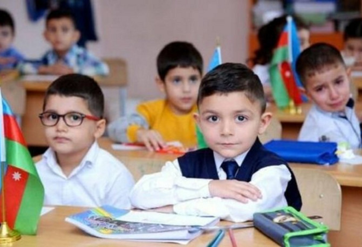 Birinci sinfə qəbulda sərbəst qaydada məktəb və müəllim seçimi başladı