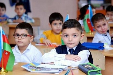 Birinci sinfə qəbulda sərbəst qaydada məktəb və müəllim seçimi başladı