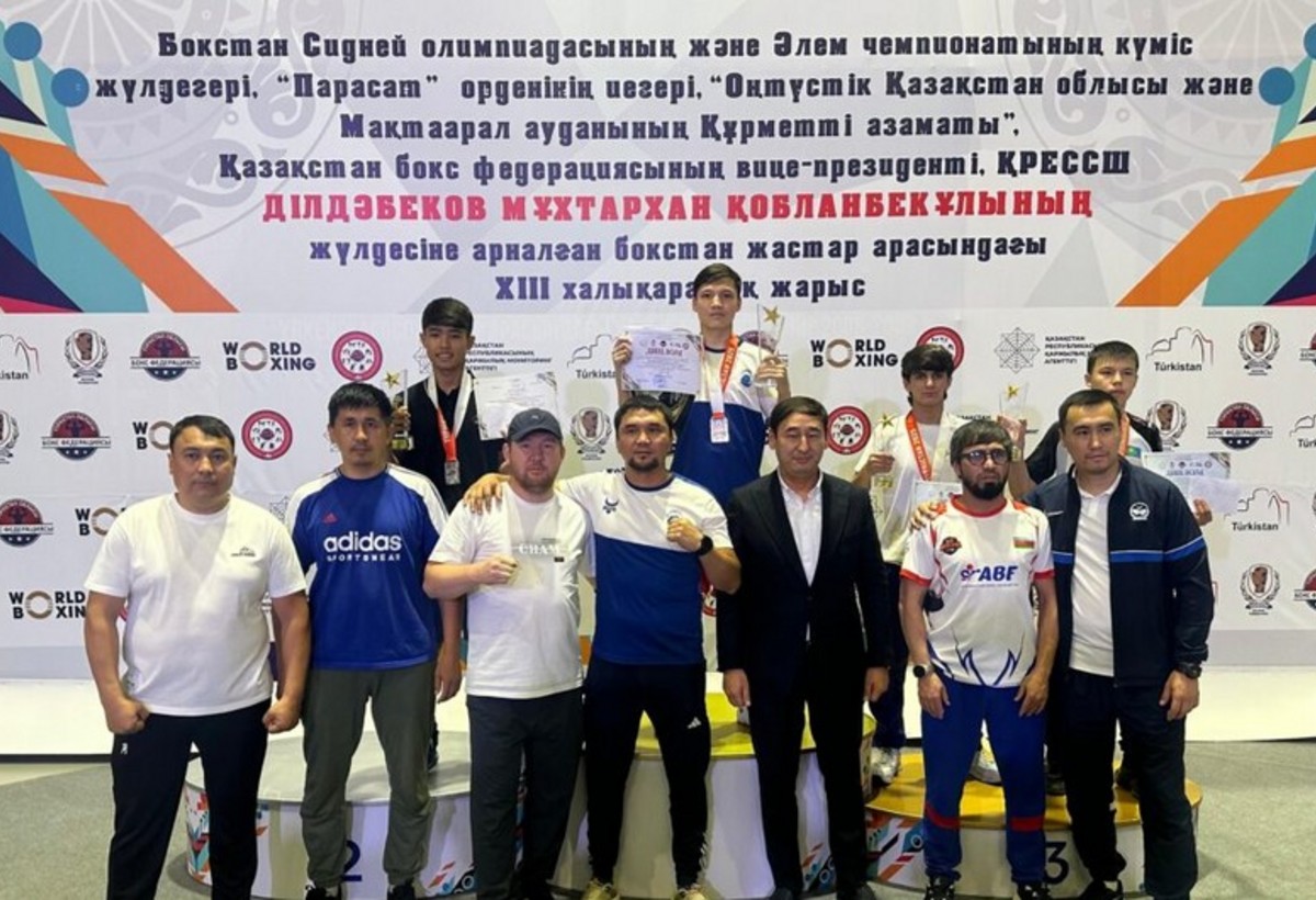 Azərbaycan boksçusu Qazaxıstanda bürünc medal qazanıb