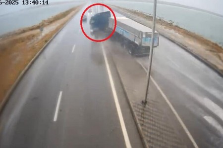 Bakıda dəhşətli qəza: üç nəfər öldü