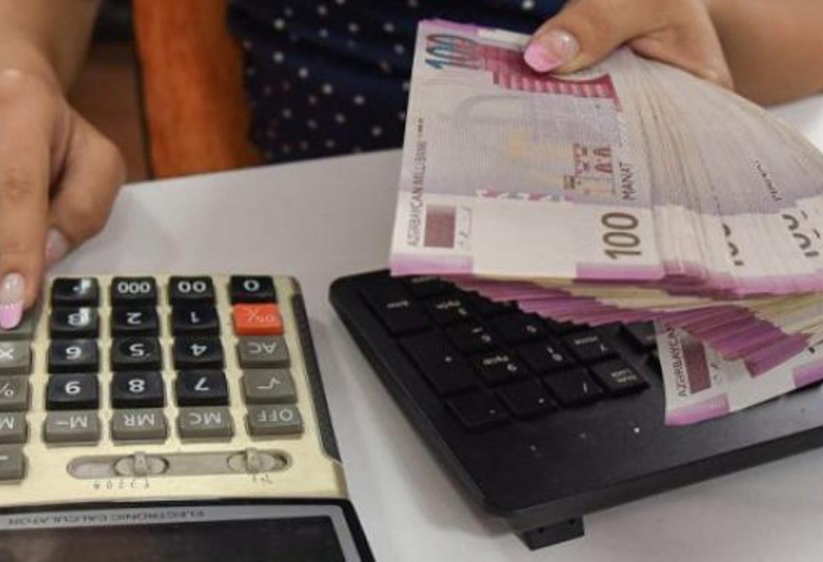 Bakıda muzdla işləyənlərin maaşı artıb