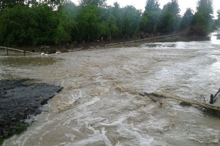 Bəzi çaylardan sel keçəcək